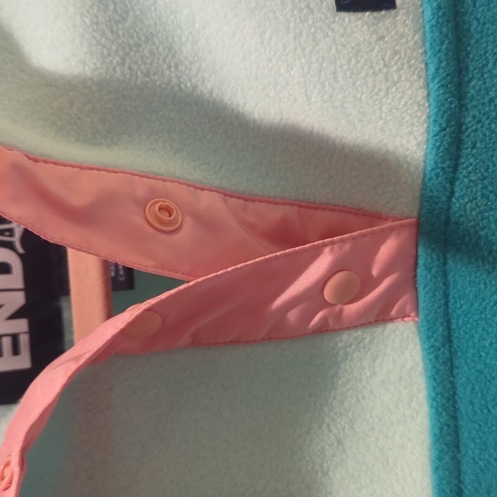 Lands' End retro look, new last winter, fleece aqua, teal, pink, snaps, small - Picture 10 of 15